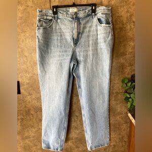 Abercrombie & Fitch The 90s Straight Ultra High Rise Jeans Size 20R Light Wash